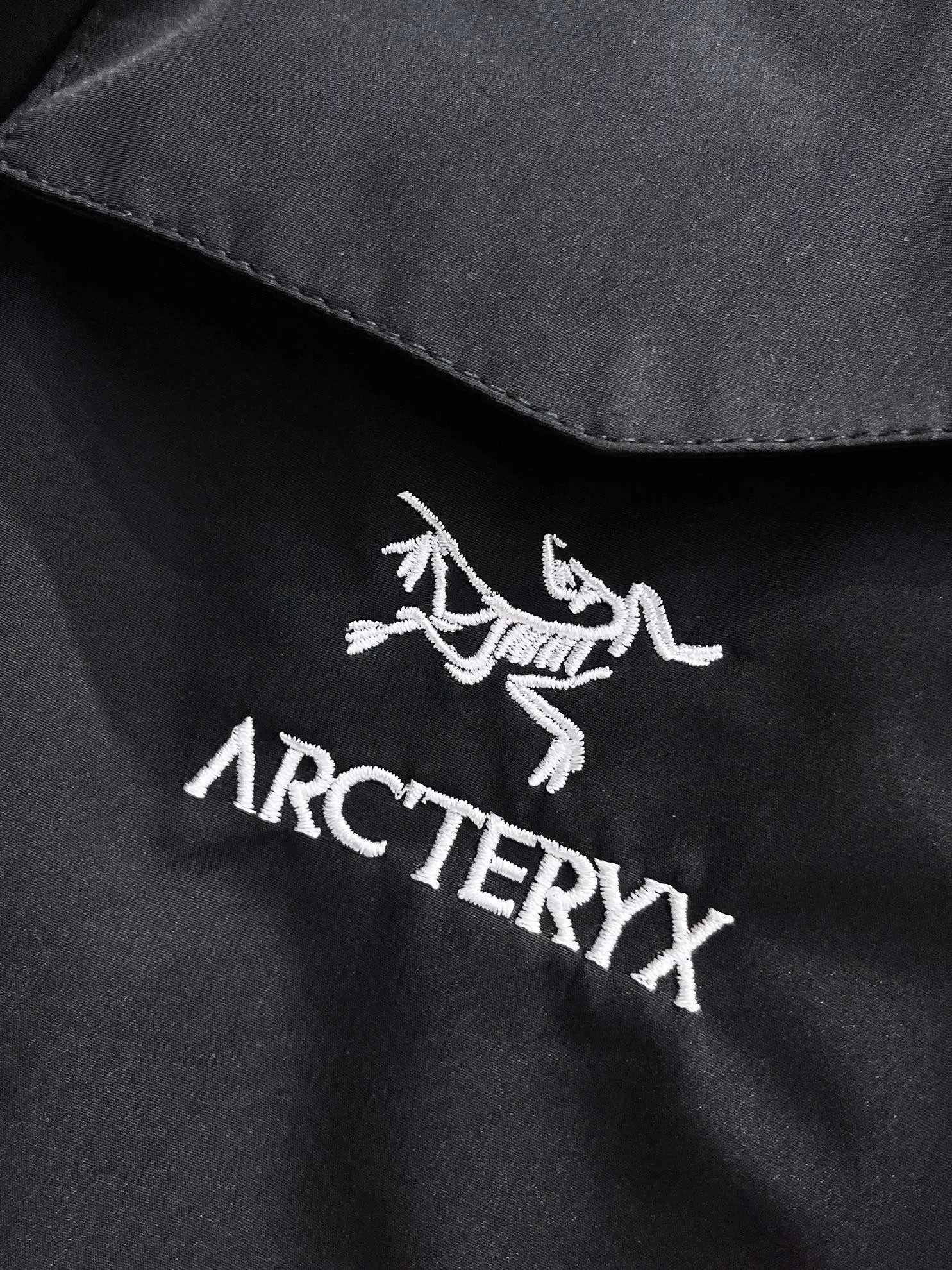 2026 New Arrival 。 Premium ， 90 Classic Logo ， ， ，Lightweight ， ， ！ ， ！ ， ， ， 。 ， ， ， ， ， 。 ！ Same Style Series！Sizes：M-3XL